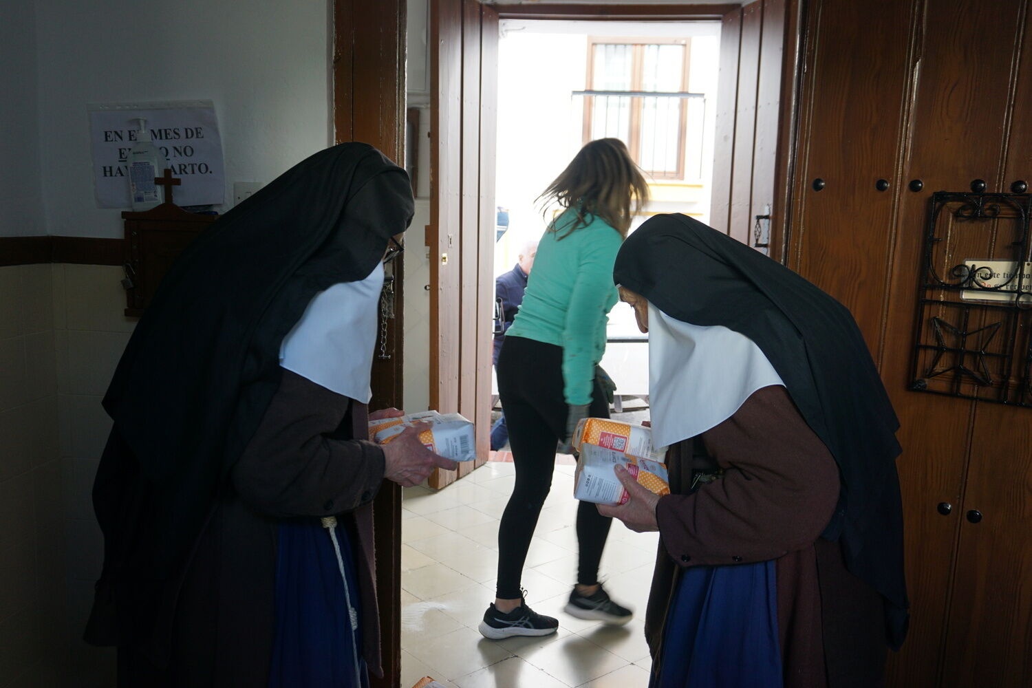 Donación azucar - Hermanas de la Cruz (19)