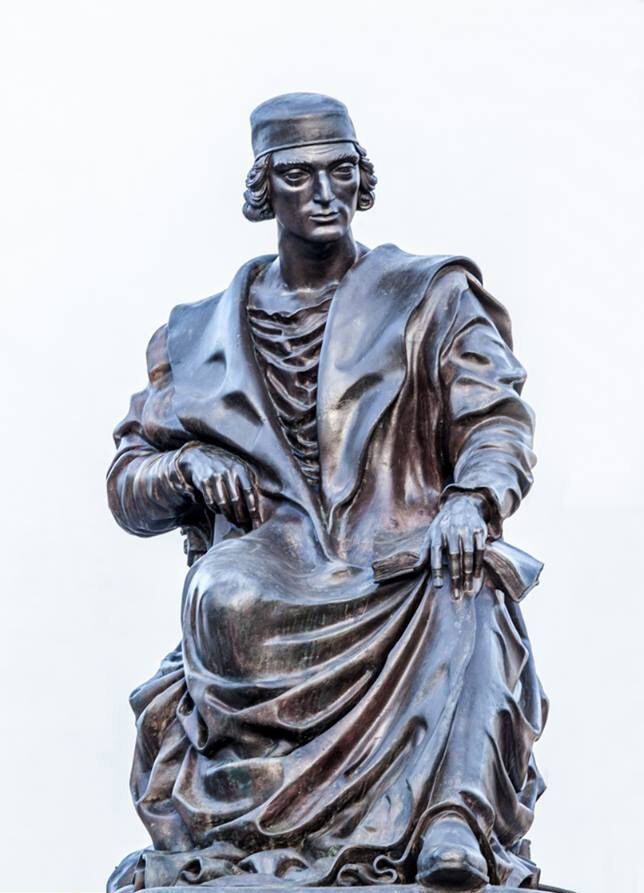 Estatua Elio Antonio  (3)