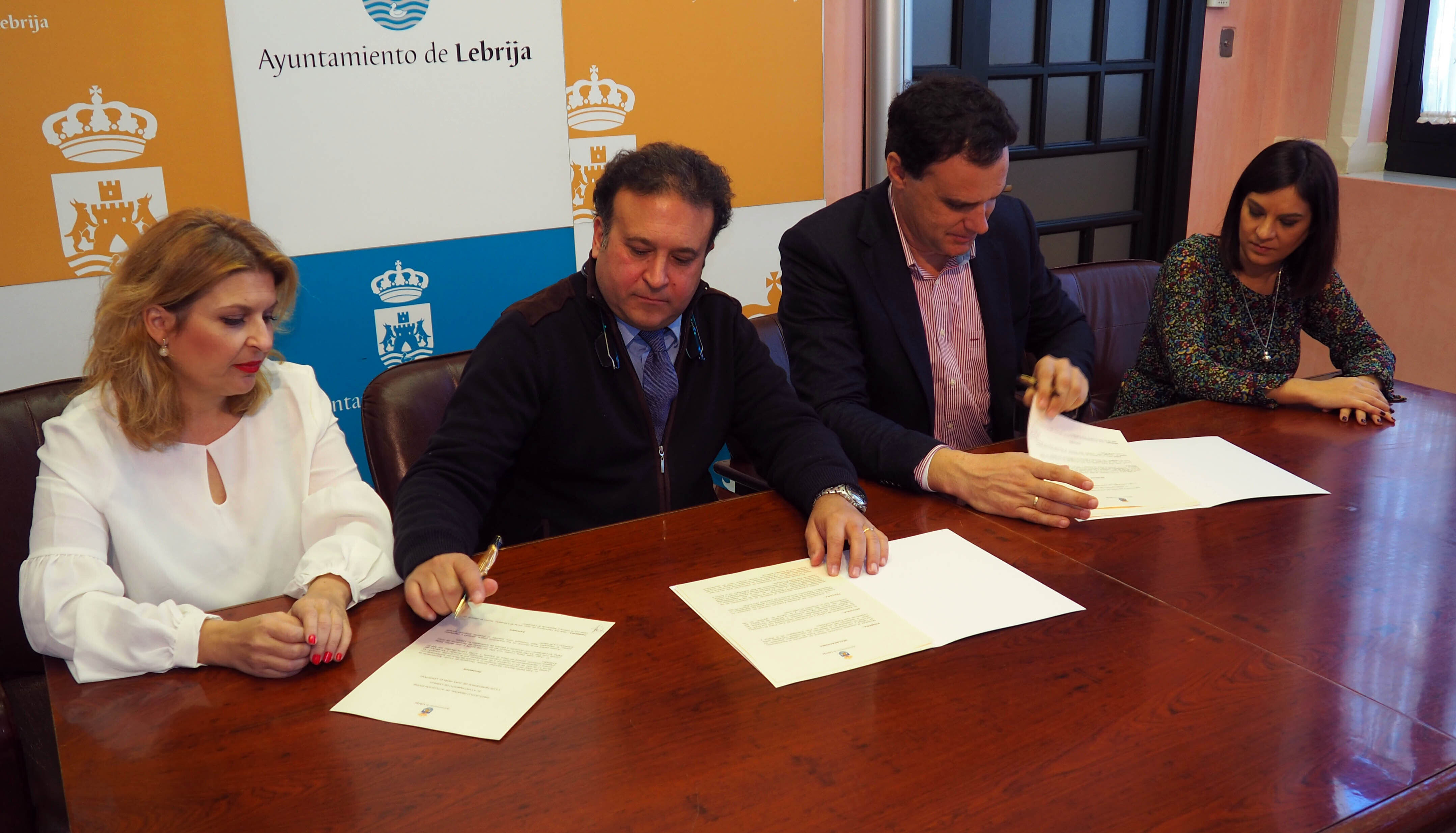 Firma protocolo actuación Legado Juan Peña El Lebrijano (4)