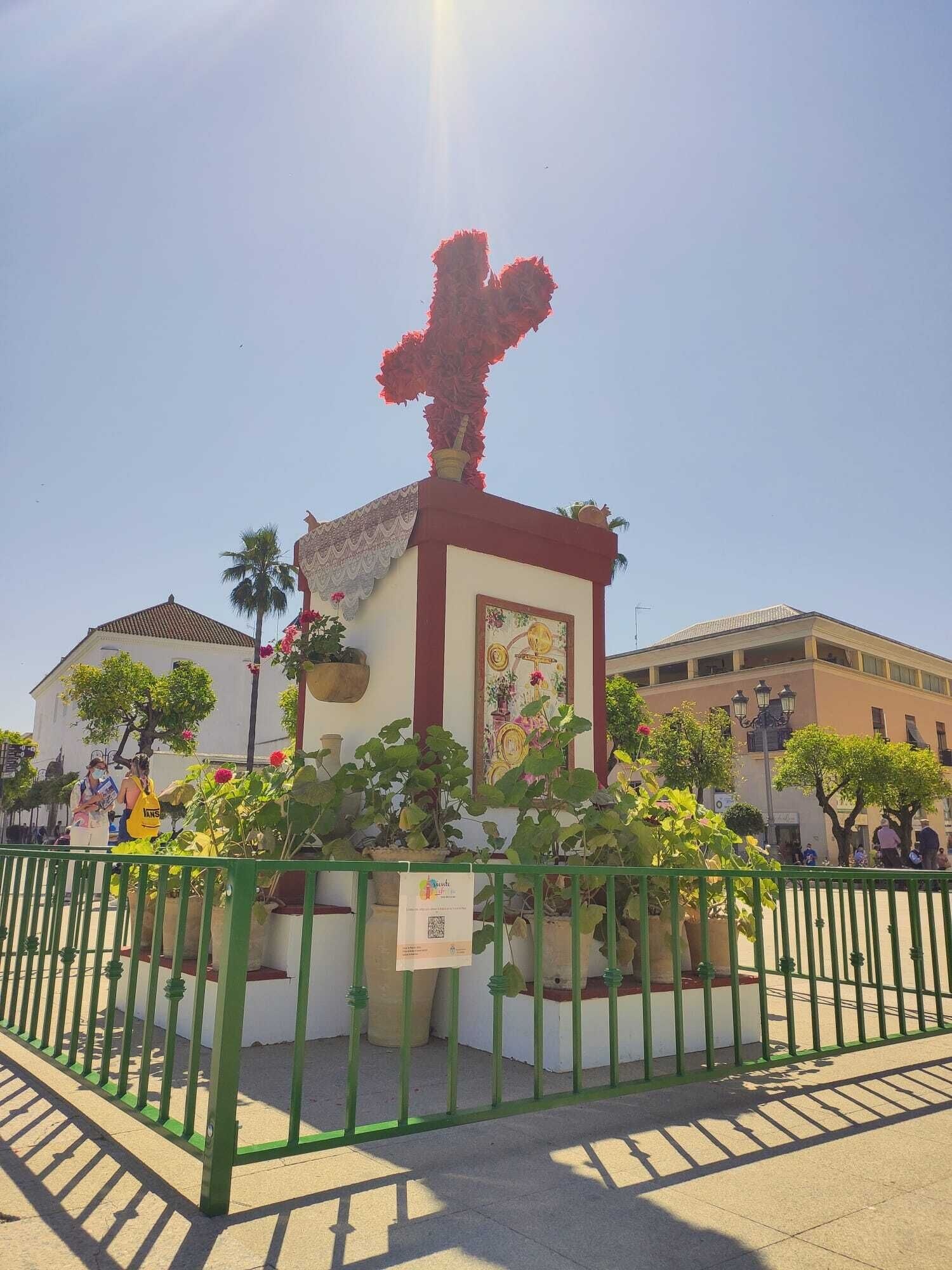 Presentación proyecto Siente Lebrija en sus Cruces de Mayo (2)