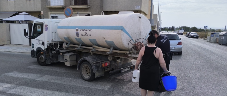 16 junio - Suministro agua  (6)