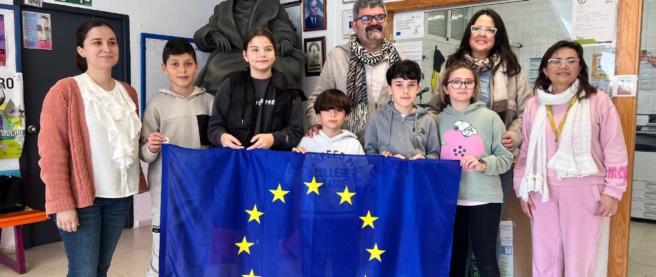 Acreditación Erasmus   - CEIP Elio Antonio  (5)