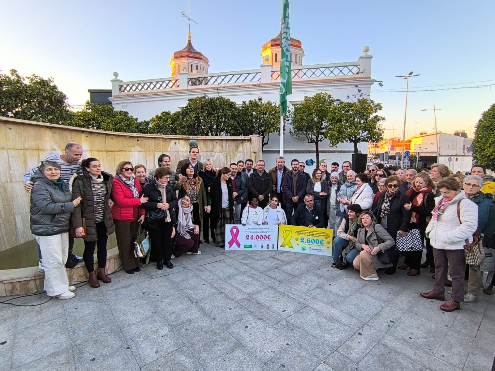 Acto público presentación recaudación Marcha Rosa 24 (2)