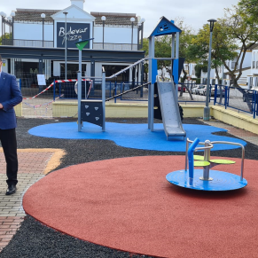 Actuaciones de mejora parque infantil Océano Atlántico 2