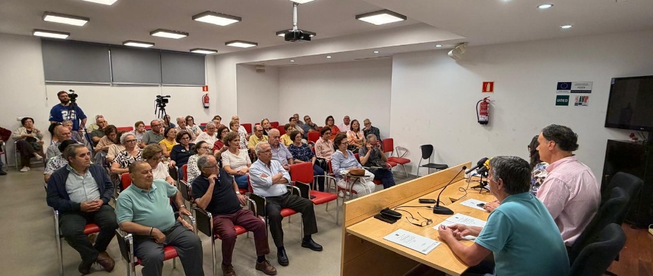 Apertura Aula Abierta de Mayores 26-27 (2)