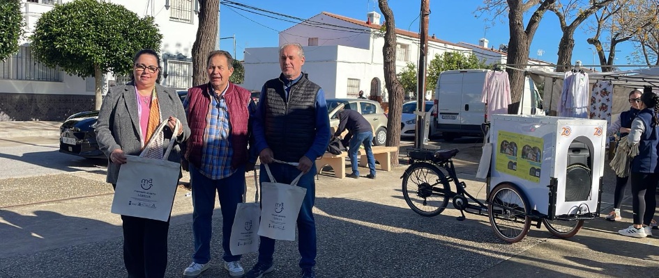 Campaña Comercio Local - Mercadillo Semanal Huerta Macenas nov 25 (4)