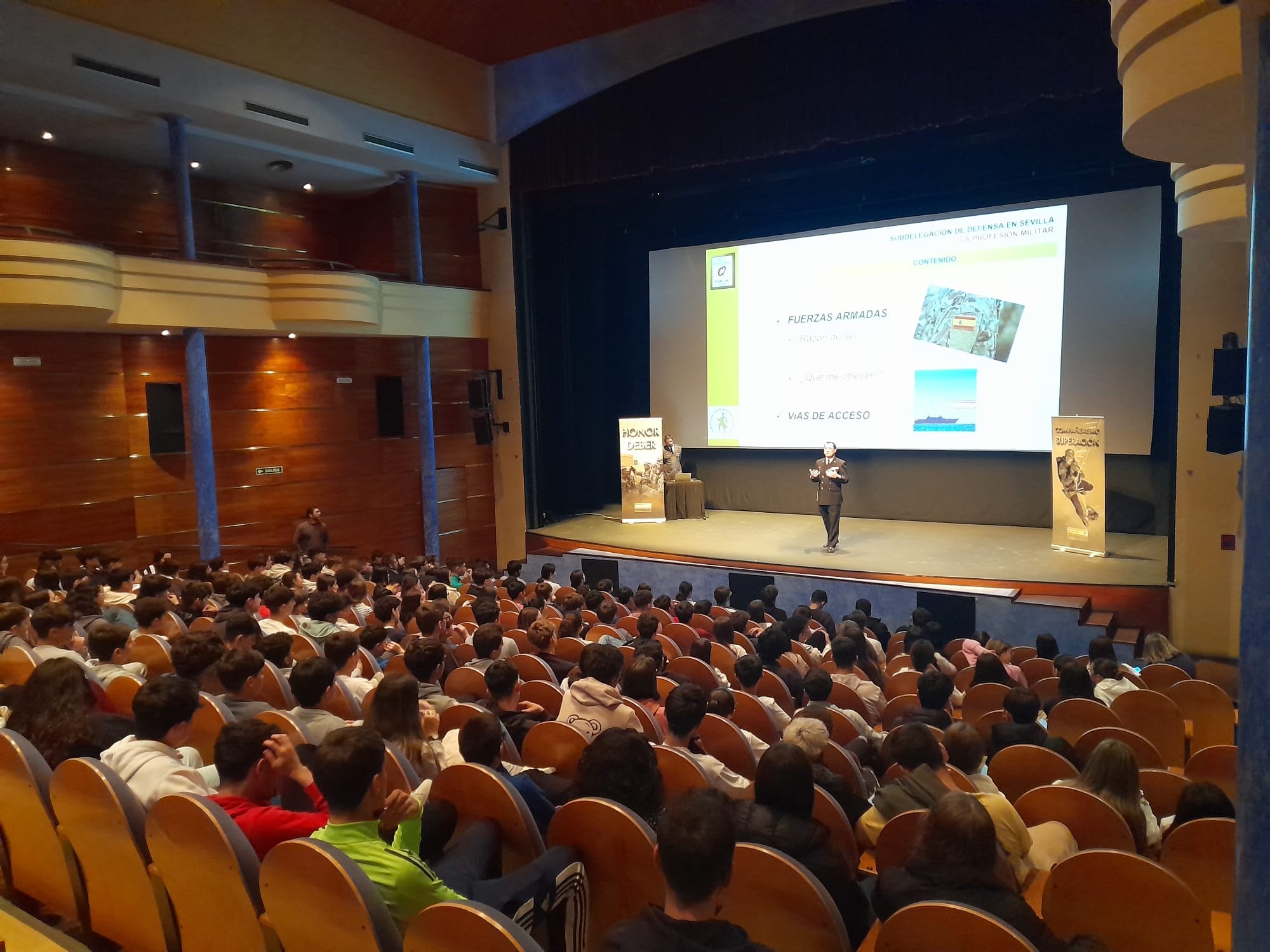 Charla Ejército - 8 abril 25 (1)