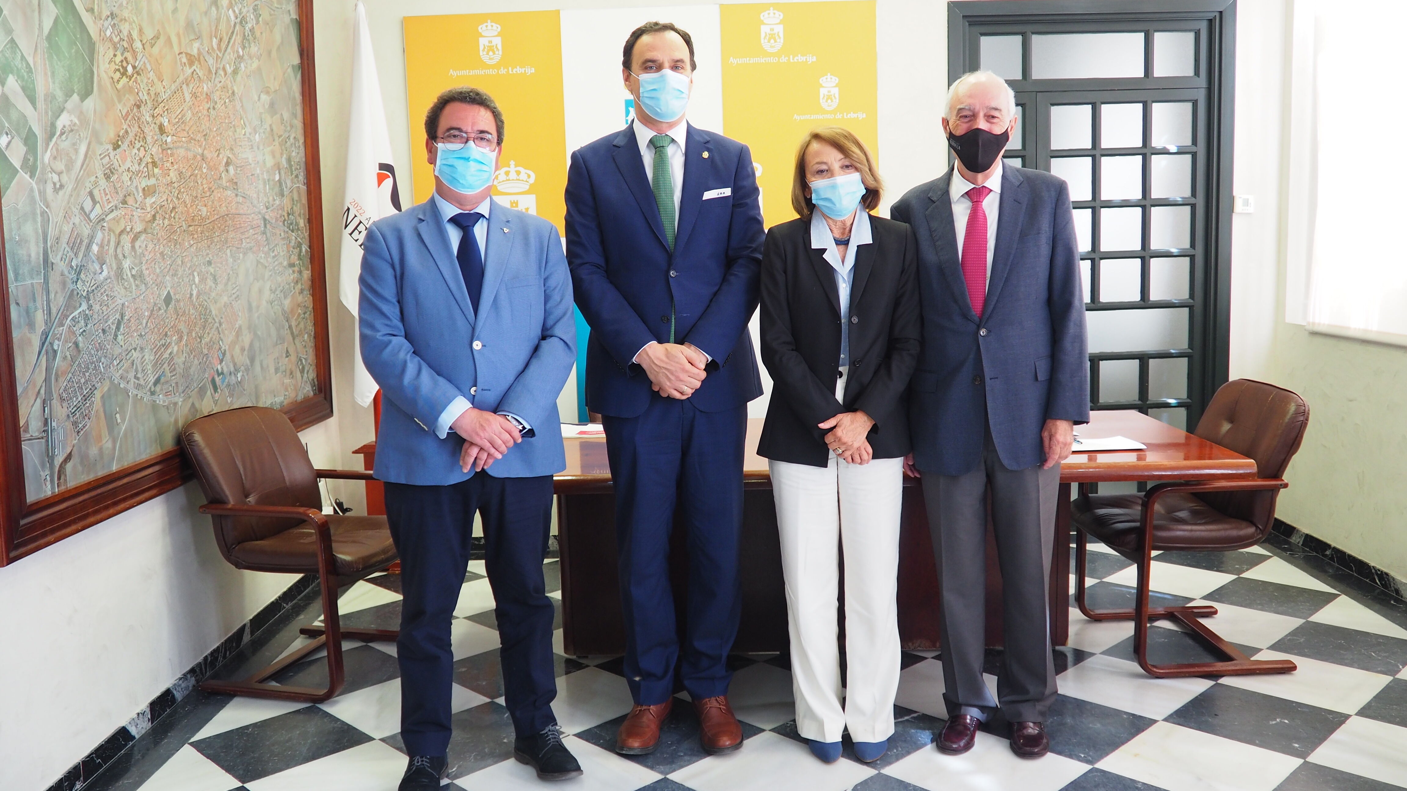 El Alcalde se reúne con el Presidente de la Fundación Nebrija (1)