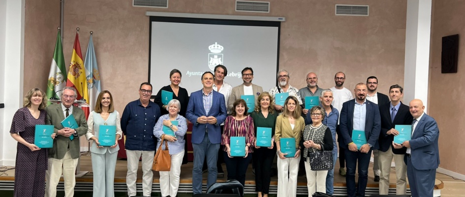 Entrega Memoria Año Cultural Nebrija (1)