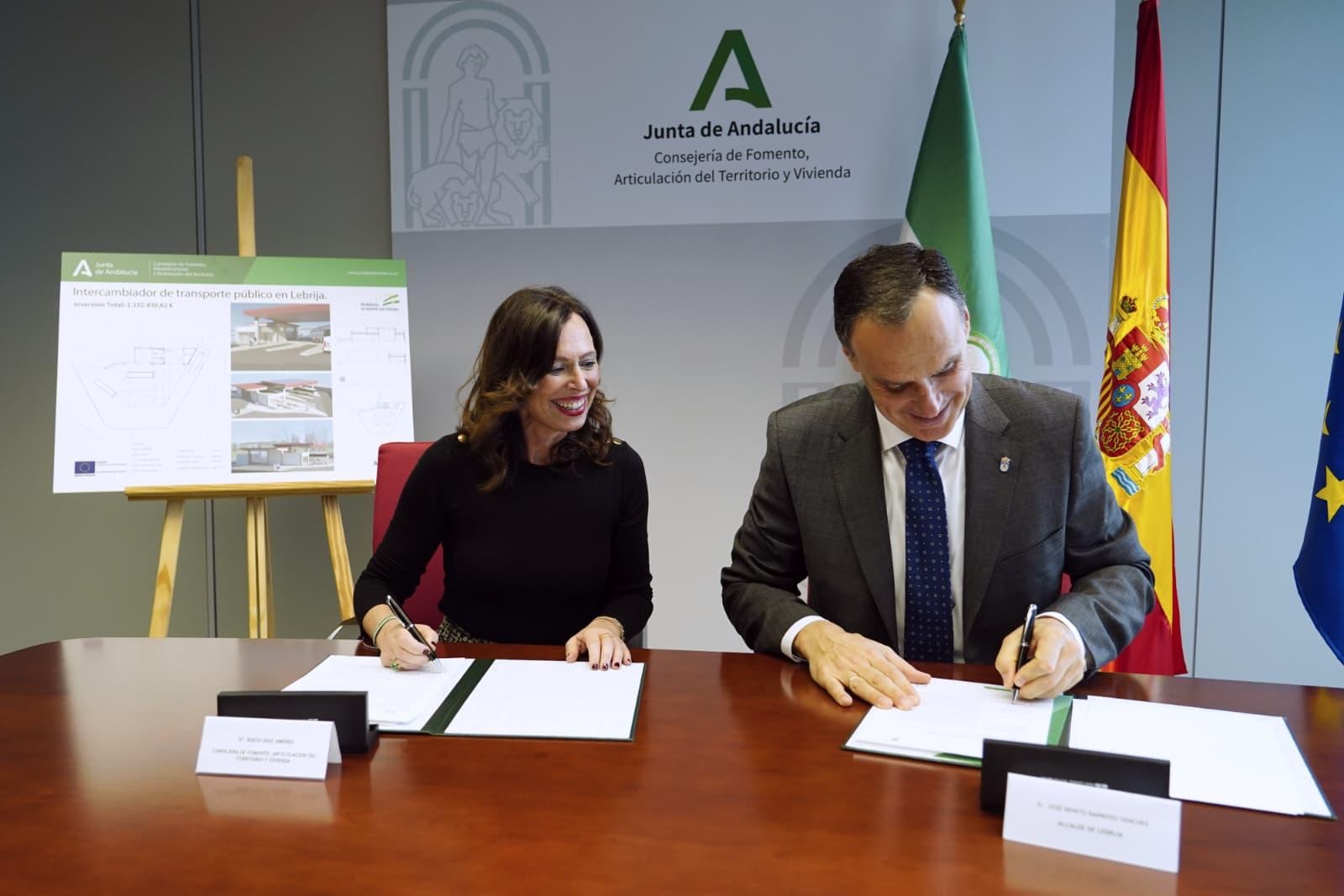 Firma convenio Intercambiador Buses - dic 25 (4)