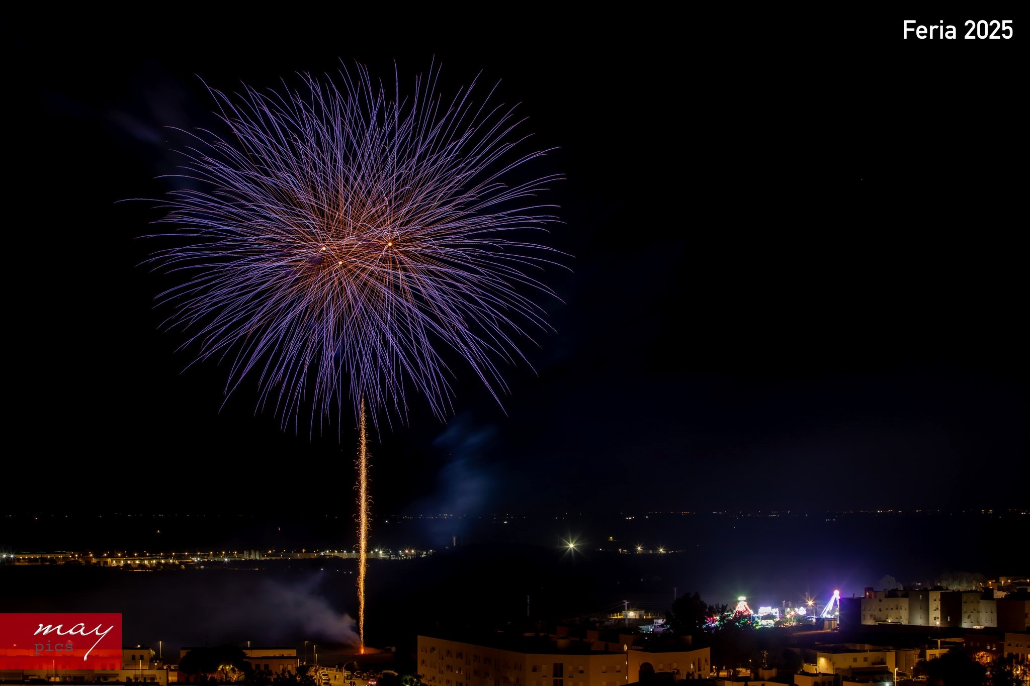 Foto fuegos Feria 25 - May Pic