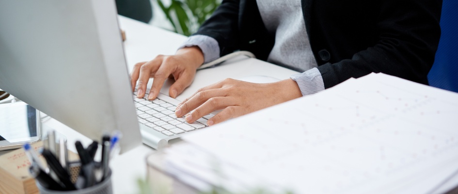 Imagen archivo - Administrativo