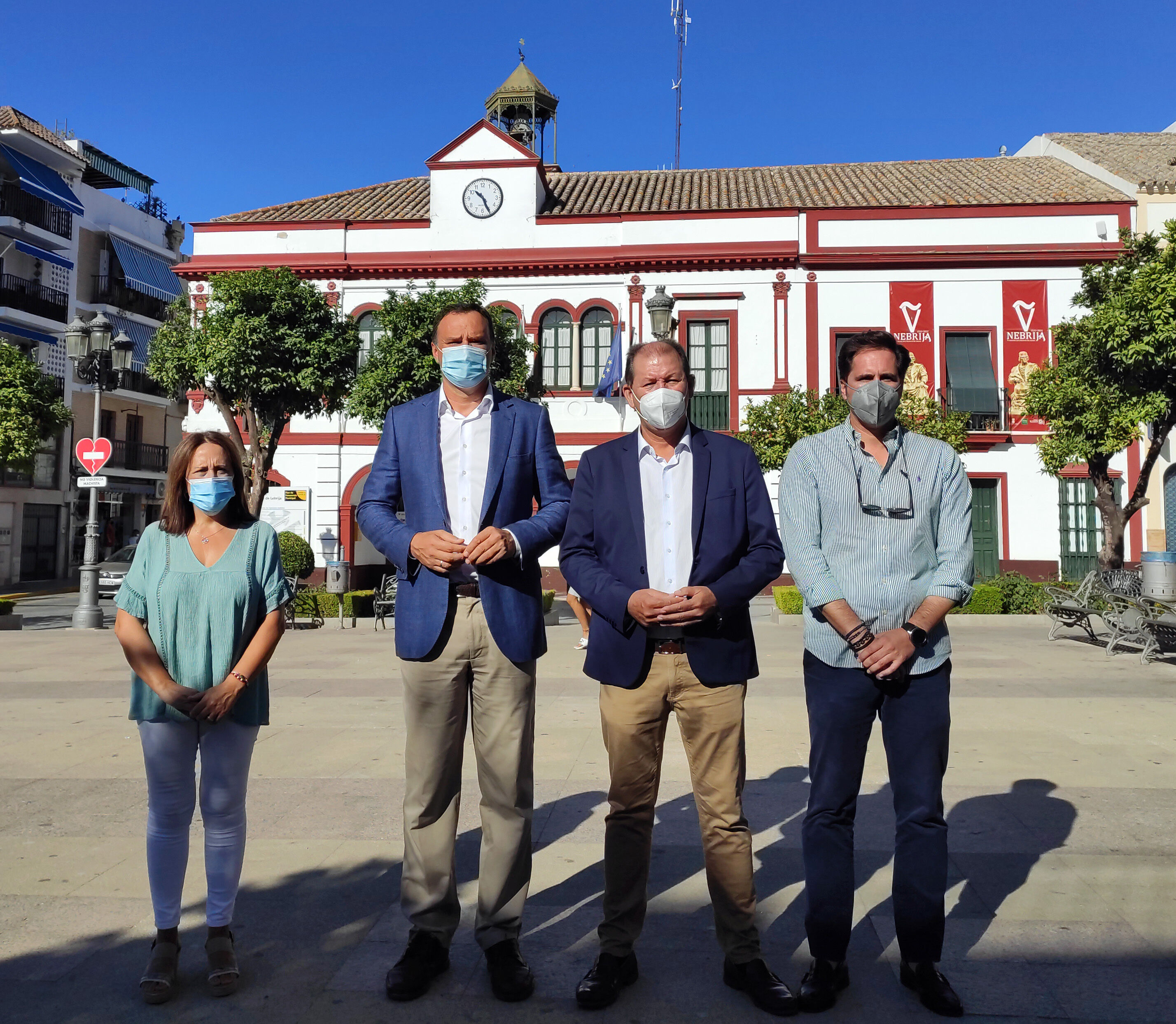 Los alcaldes de Lebrija y El Cuervo piden a la Junta de Andalucía medidas urgentes para mejorar la Atención Primaria  (3)