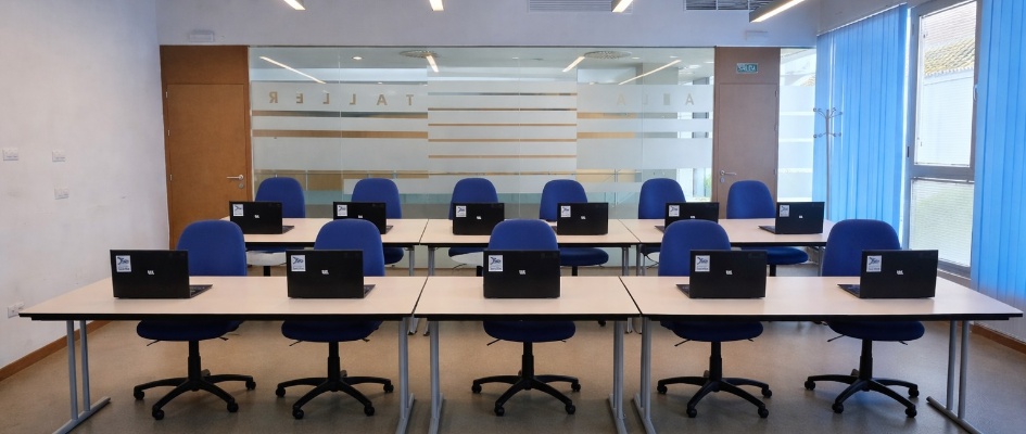 Nueva aula formación móvil (1)