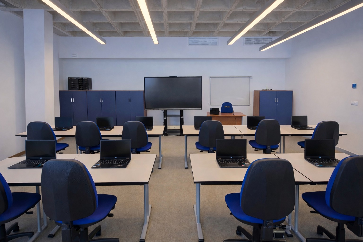 Nueva aula formación móvil (2)