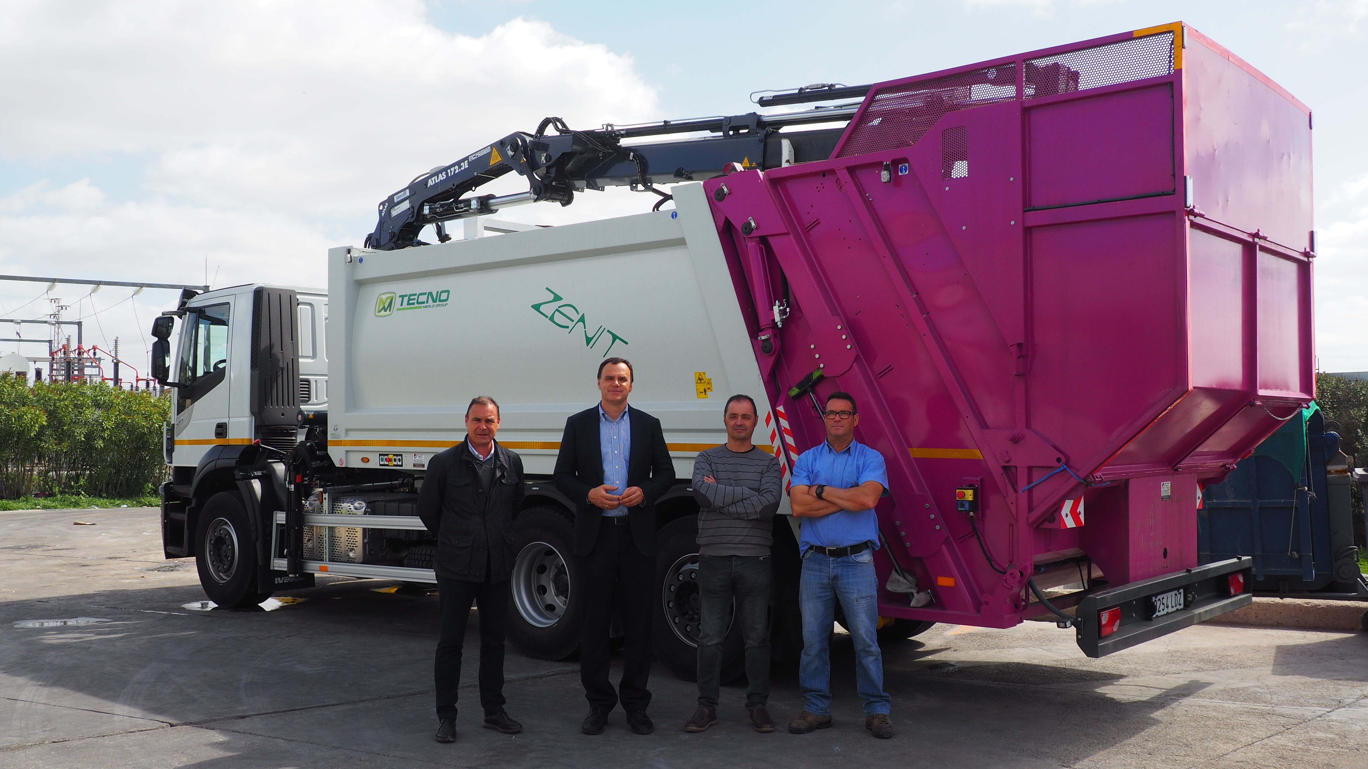 Nuevo camión grúa Servicio Recogida Residuos (1)