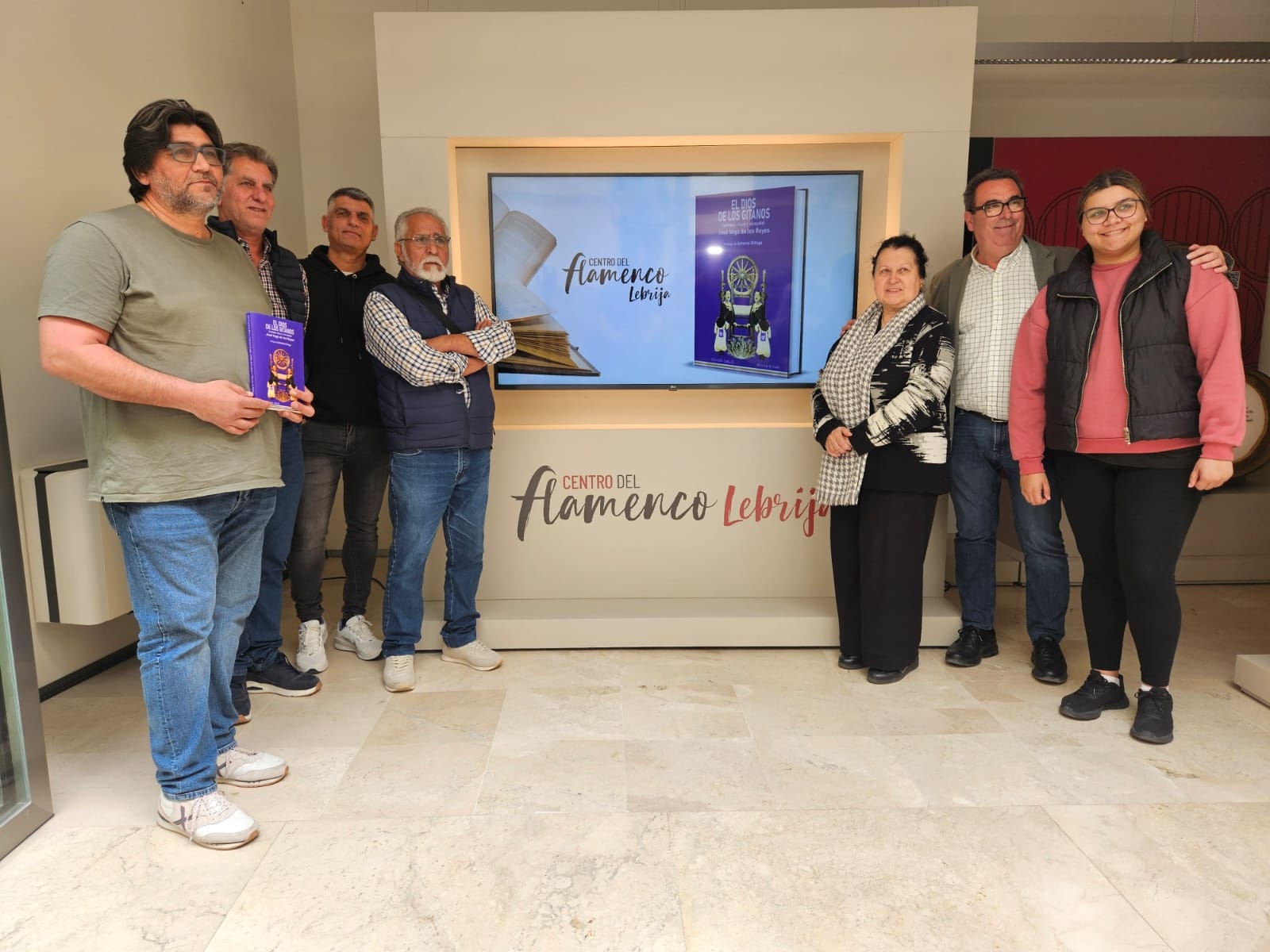 Presentación libro  - El Dios de los Gitanos  abril 25