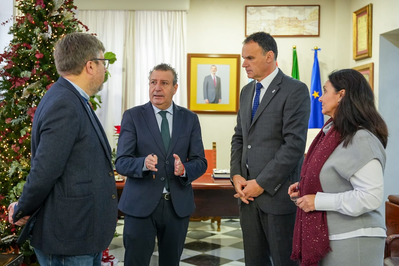 Reunión Presidente de la Diputación de Sevilla - diciembre 25 (2)