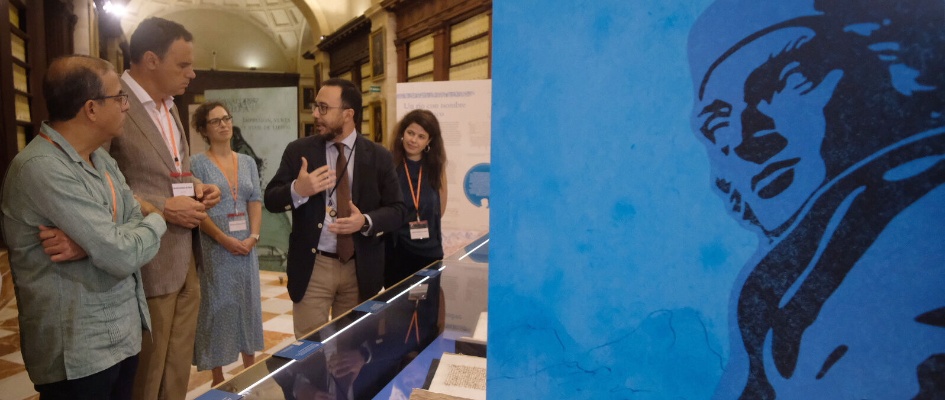 Visita Exposición Nebrija en América (4)