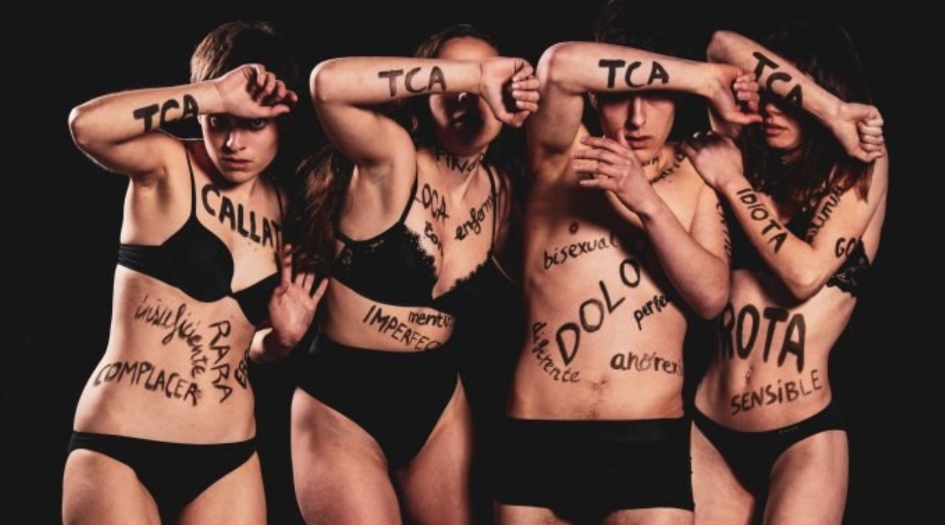 “Contra Ana”, un impactante ejercicio de autoficción sobre los TCA, este sábado 11 de abril en el Juan Bernabé